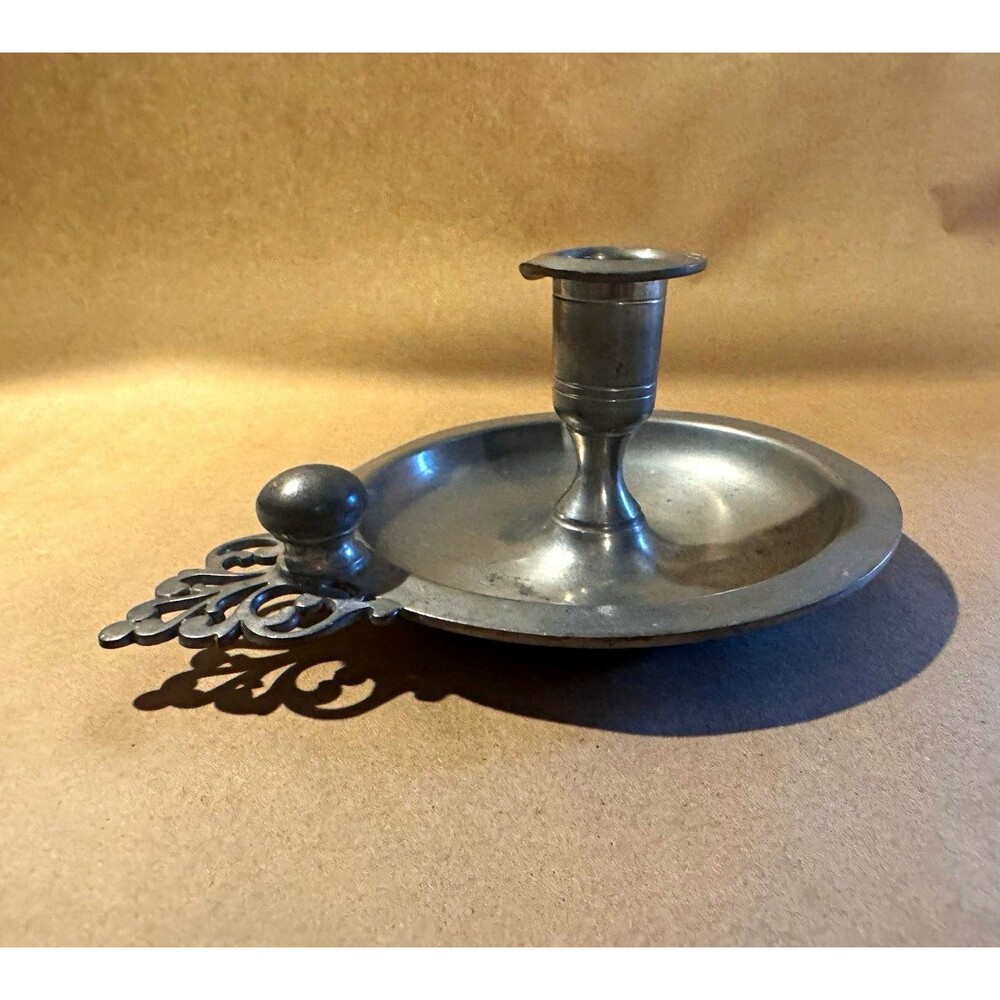 Wallace Pewter Vintage Victorian Floral Round Chamberstick Taper Holder P876
